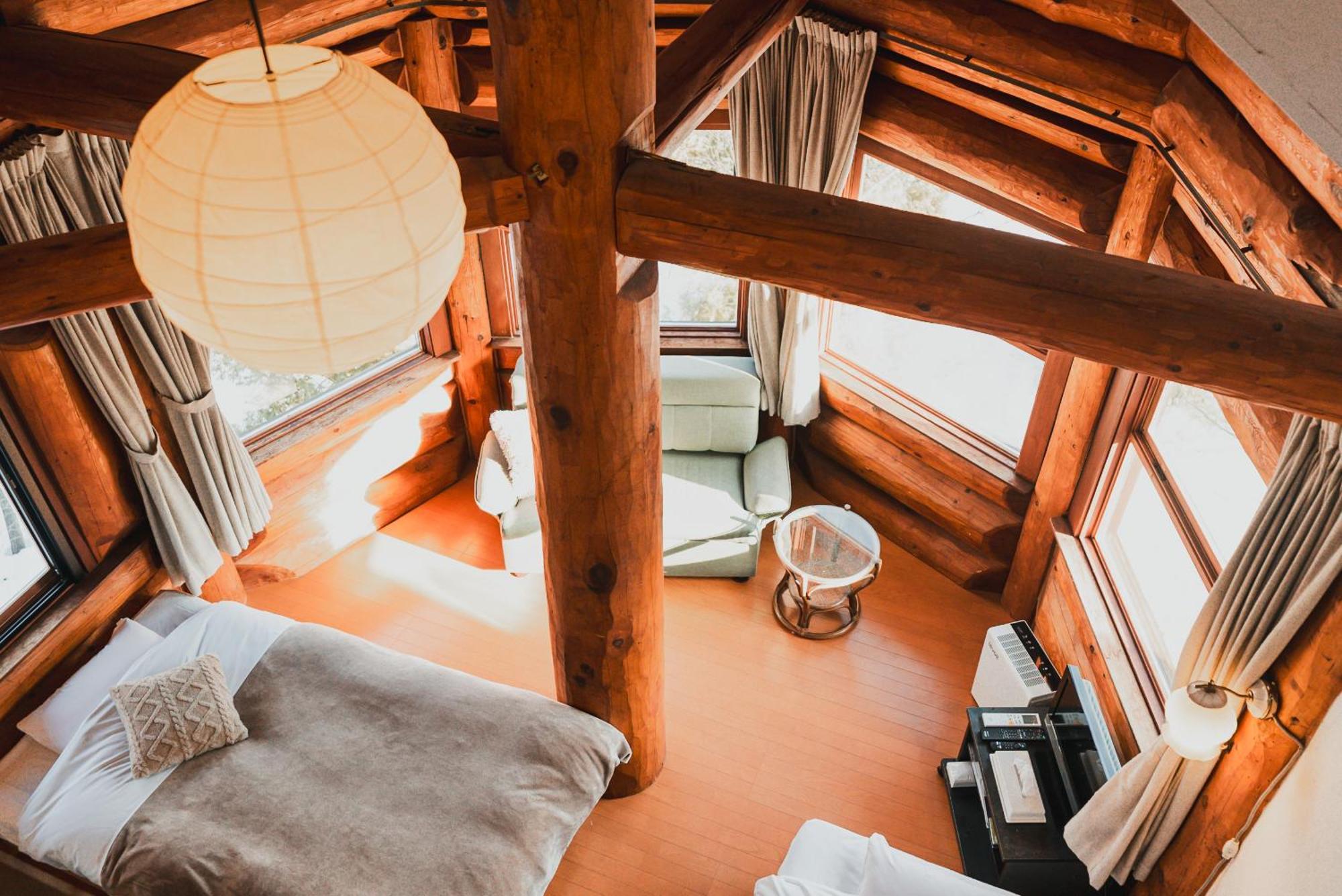 & Log Meteor Lodge Hakuba